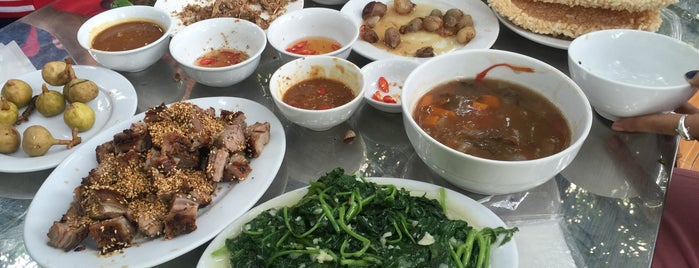 Nhà Hàng Chính Thư (Goat Restaurant) is one of Ninh Binh Place I visited.