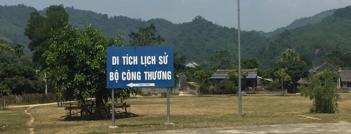 Di tích Bộ Công Thương is one of Tuyen Quang Place I visited.