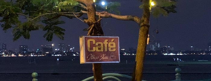 Cafe Nhạc Xưa 46 Yên Phụ is one of Cafe.