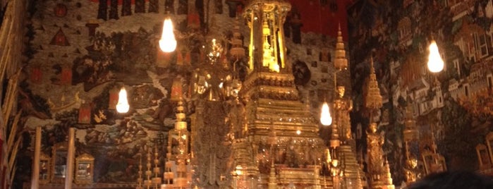 Templo del Buda de Esmeralda is one of Thailand-Bangkok Place I visited.