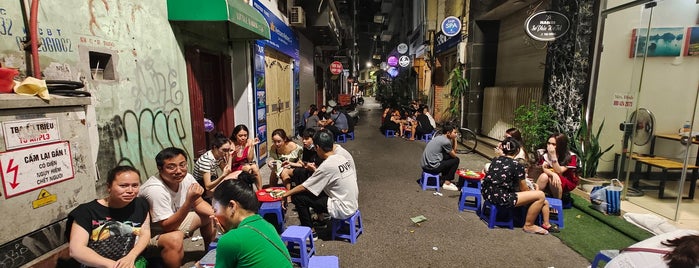 Nem Chua Phượng is one of Hanoi Streetfood 2 Place I visited.