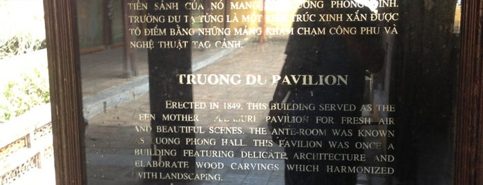 Trường Du Tạ is one of Hue Public Place I visited.