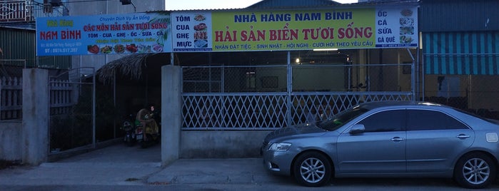 Nam Bình Restaurant Tiên Trang Beach is one of Thanh Hoa Place I visited.
