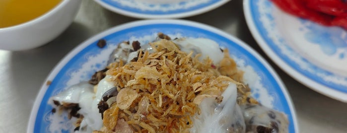 Bánh cuốn nóng Hồ Tây 34 Yên Phụ is one of Vietnam.