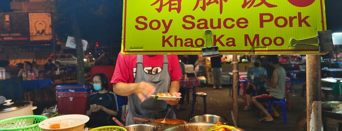 Chiang Mai Gate Market is one of Chiangmai.