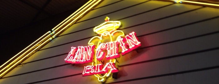 Lan Chín is one of Hanoi Restaurant 2 Place I visited.