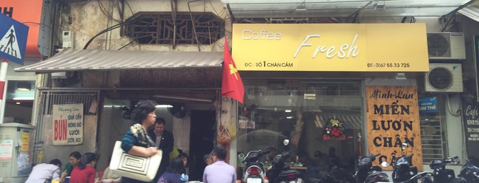 Phương Lan - Bún Sườn/Móng/Lưỡi/Giả Cầy is one of Hanoi Streetfood 2 Place I visited.