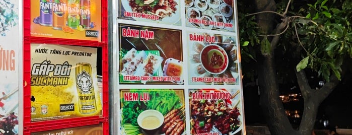 Cơm Hến Hàn Mặc Tử is one of Hue Streetfood I visited.