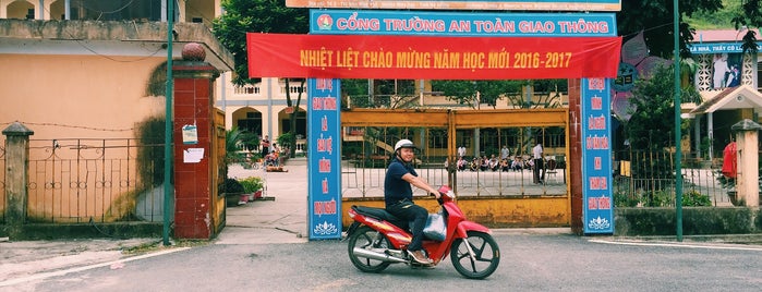 Trường phổ thông dân tộc nội trú Mèo Vạc is one of Ha Giang Place I visited.