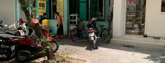 Vó Bò 96 Hoà Mã is one of Hanoi Streetfood 2 Place I visited.