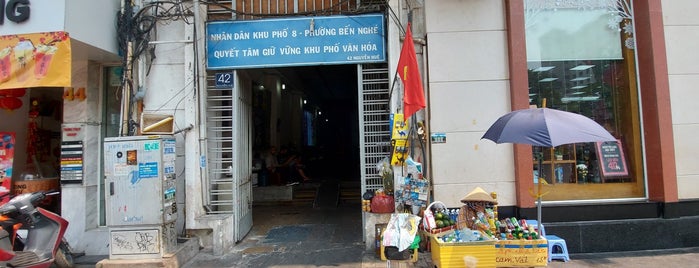 Chung Cư 42 Nguyễn Huệ (Khu Phố 8 Phường Bến Nghé) is one of Sai Gon Shop & Service I visited.