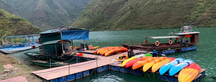 Bến Thuyền Tu Sản is one of Ha Giang Place I visited.