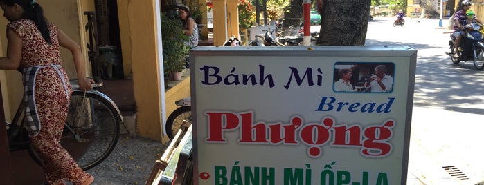 Bánh Mì Phượng is one of Hoi An Town Place I visited.