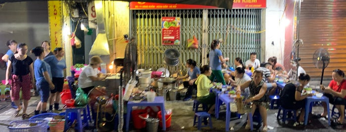Phở Xào Bắp Bò Hàng Buồm is one of Hanoi hangouts.