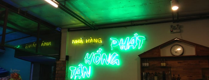 Tân Hồng Phát Restaurant is one of Huế.