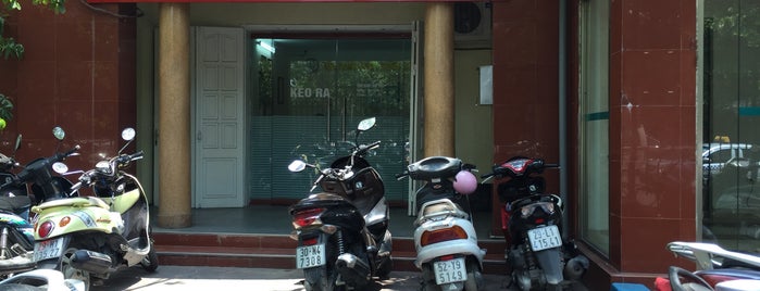 Văn phòng Công chứng Thăng Long is one of Hanoi Shop & Service 2 Place I visited.