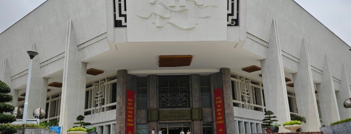 Bảo Tàng Hồ Chí Minh (Ho Chi Minh Museum) is one of Hanoi.