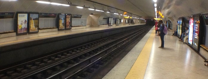 Metro Alameda [VD,VM] is one of Metro Lisboa.