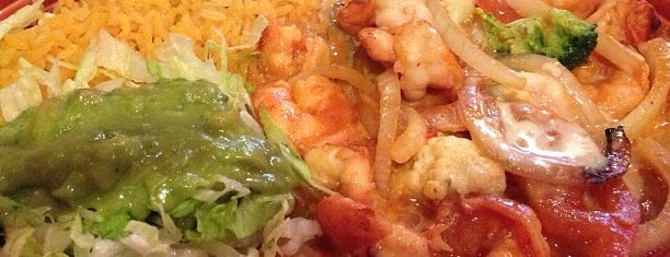 El Nopal Mexican Restaurant is one of Posti che sono piaciuti a T.