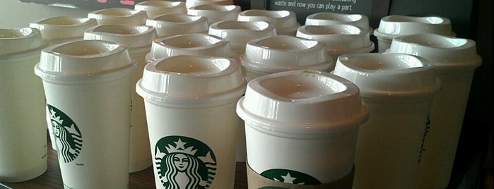 Starbucks is one of Sanae 님이 좋아한 장소.