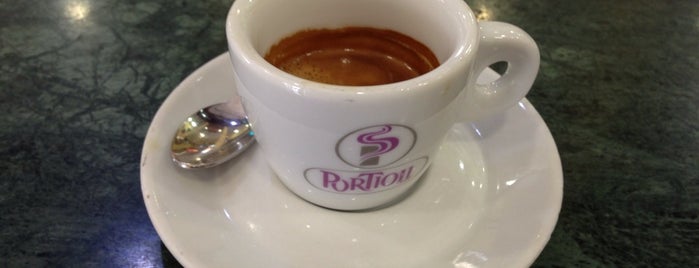 Gran Caffè del Passeggero is one of Posti che sono piaciuti a Minna.
