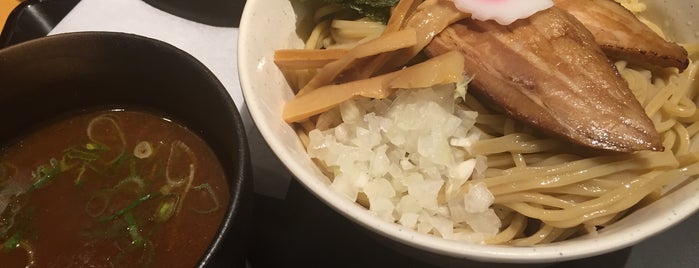 つけ麺 与六 BUSHI道 is one of ラーメン.