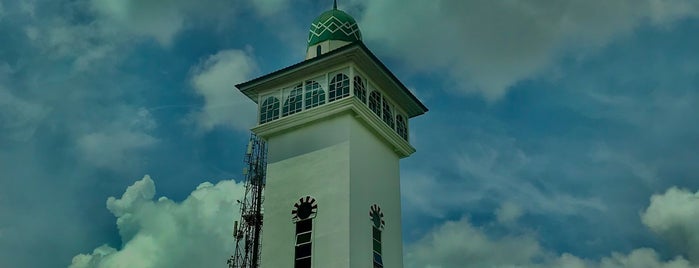 Masjid Jamek Gelang Patah is one of Masjid & Surau, MY #4.