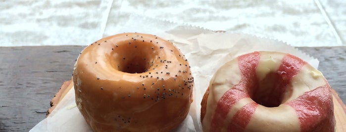 Dun-Well Doughnuts is one of Favorite NYC Vegan Spots (or with vegan options).