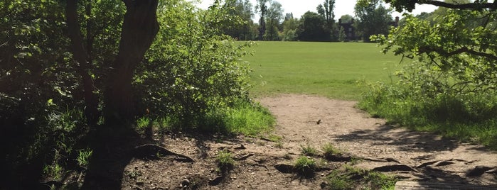 Hampstead Heath is one of London : things to do and see.