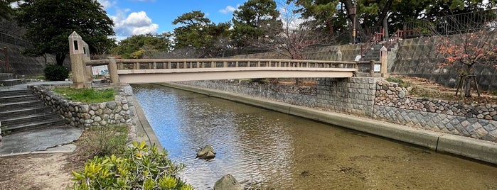 葭原橋 is one of 夙川にかかる橋.