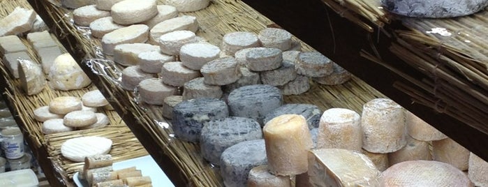 Fromagerie Laurent Dubois is one of Paris TOP Places.