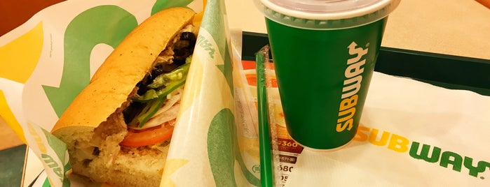 Subway is one of 飲食店.