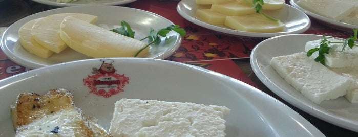 mengen lezzet dünyası is one of Sertaç'ın Beğendiği Mekanlar.