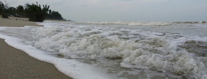 Pantai Kemayan is one of Tempat yang Disukai ꌅꁲꉣꂑꌚꁴꁲ꒒.