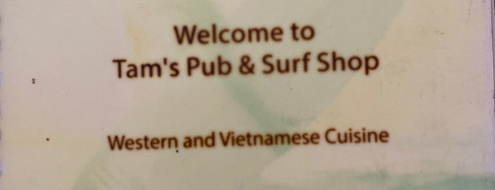 Tam's Pub and Surf Shop is one of Da Nang / Hoi An.