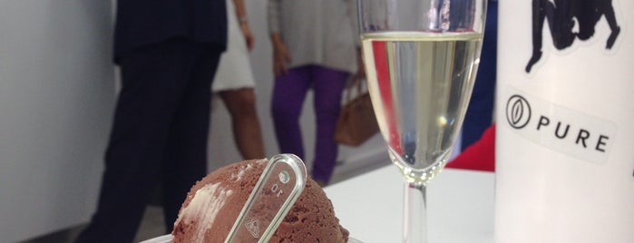 Ice Lovers is one of Peq. Alm. & Lanche (Grande Porto).