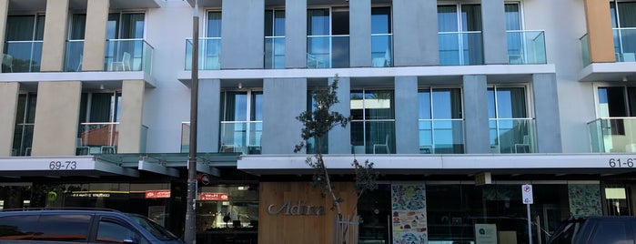 Adina Apartments is one of Lieux qui ont plu à Mari.