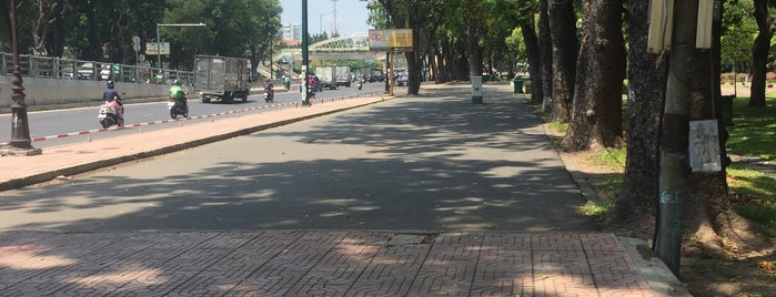 Công viên Gia Định (Gia Dinh Park) is one of Saigon.