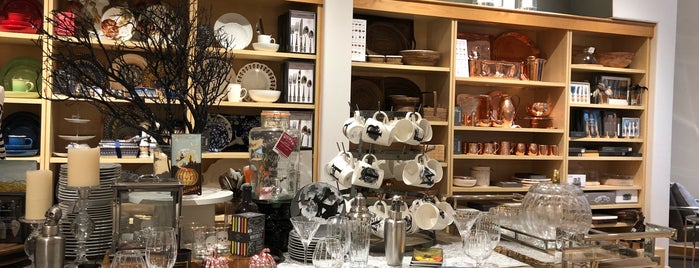 Williams-Sonoma is one of Shopping around town.