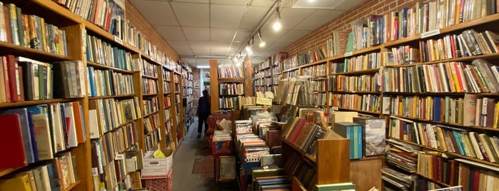 Old Town Books is one of Tempe.