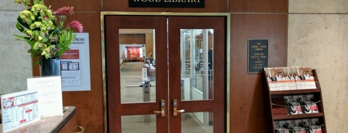 Weill Cornell Medical Library is one of Orte, die Selami gefallen.