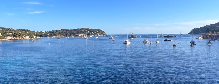 Plage des Marinières is one of Tempat yang Disukai Amit.