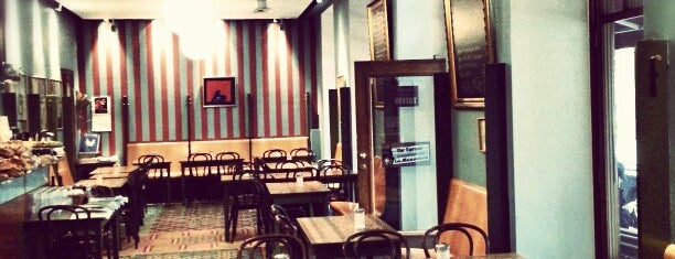 Café Saturnus is one of Lugares favoritos de PK.