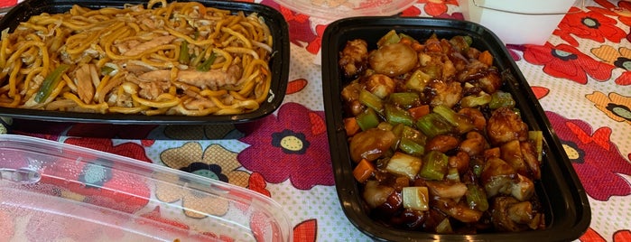 Jan's Chinese Food is one of Long Island.