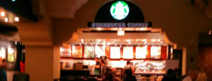 Starbucks is one of Orte, die Lizzie gefallen.