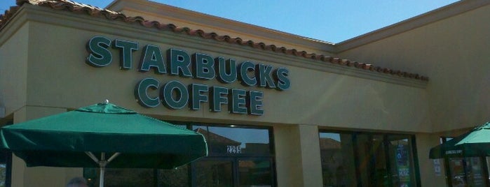 Starbucks is one of Orte, die Mimi gefallen.