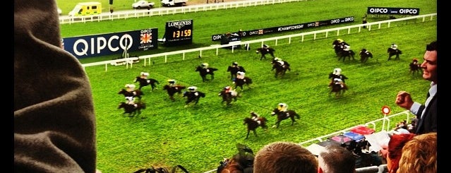 Ascot Racecourse is one of 2 for 1 offers (train).
