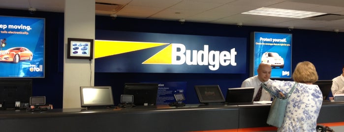 Budget Car Rental is one of Lugares favoritos de Andrew.