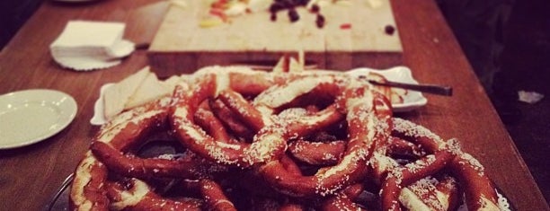Houston Hall is one of The 15 Best Places for Pretzels in New York City.