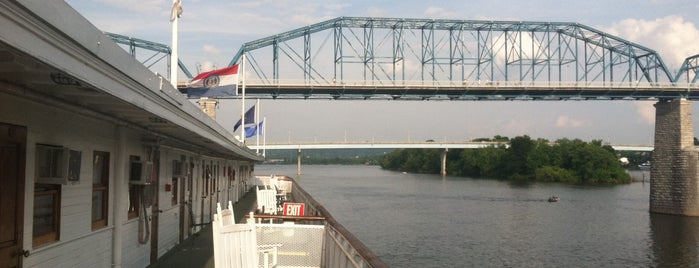 Delta Queen Hotel (Riverboat) is one of Good Times.